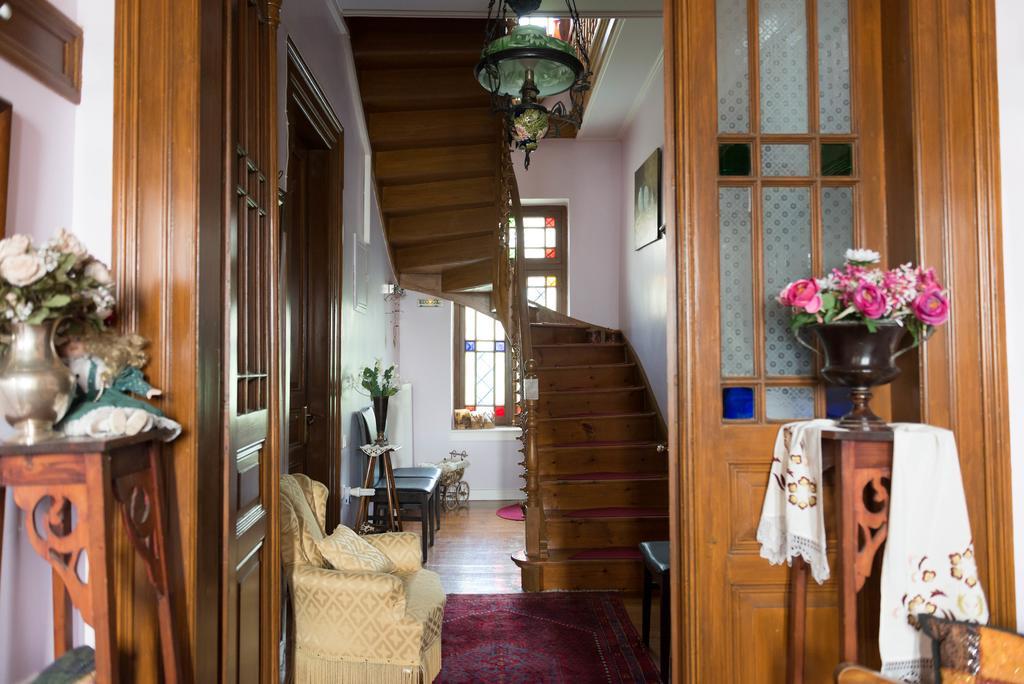 Vogiatzopoulou Guesthouse 아기오스 게오르기오스 닐리아스 외부 사진