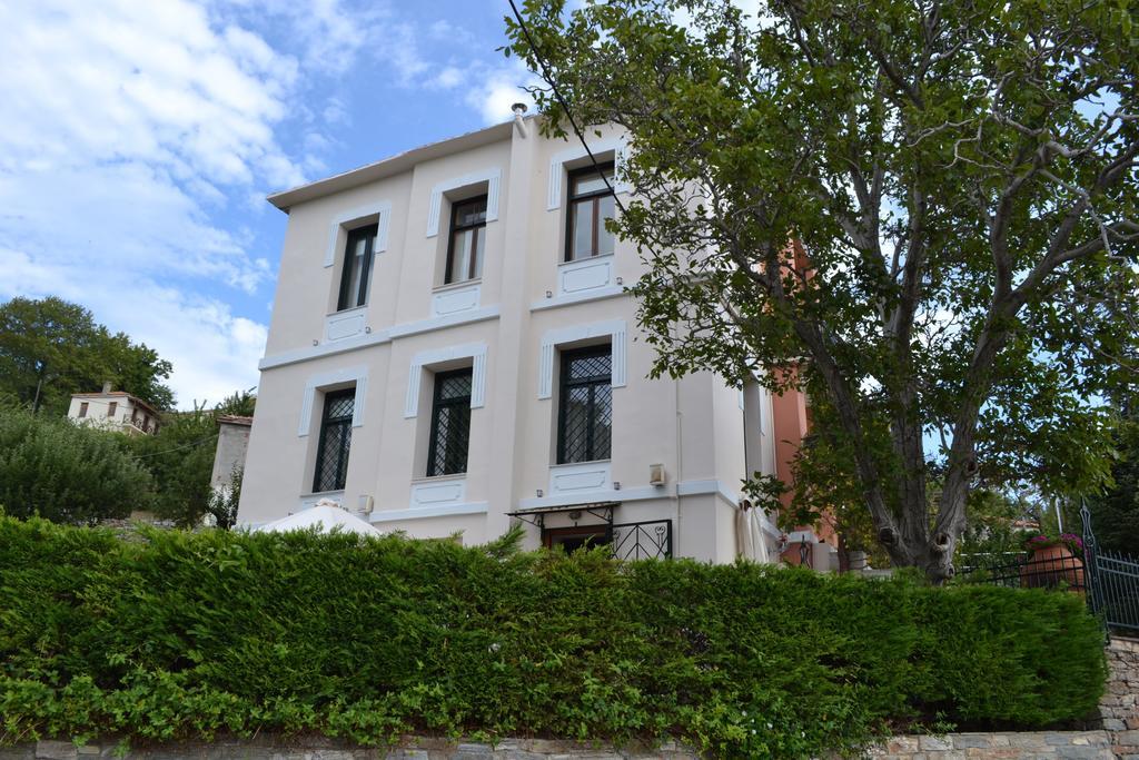Vogiatzopoulou Guesthouse 아기오스 게오르기오스 닐리아스 외부 사진